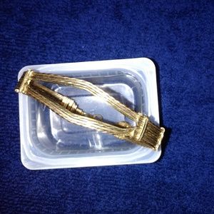 Hand made 14k gold Field braclet